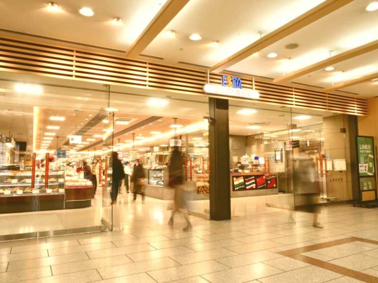 北海道名品齐备的埃斯塔大食品街